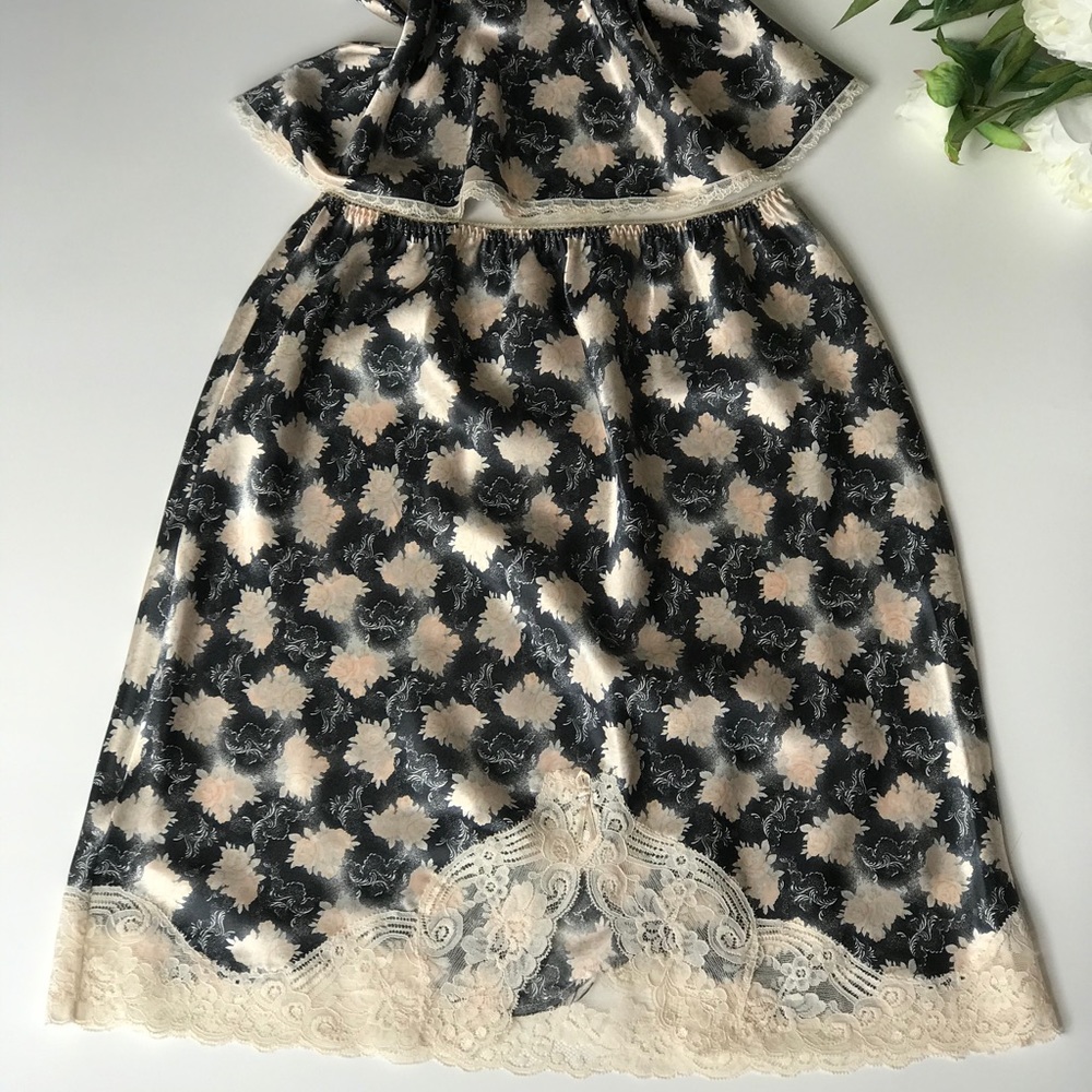 Vintage Loungewear Lingerie Set - image 5